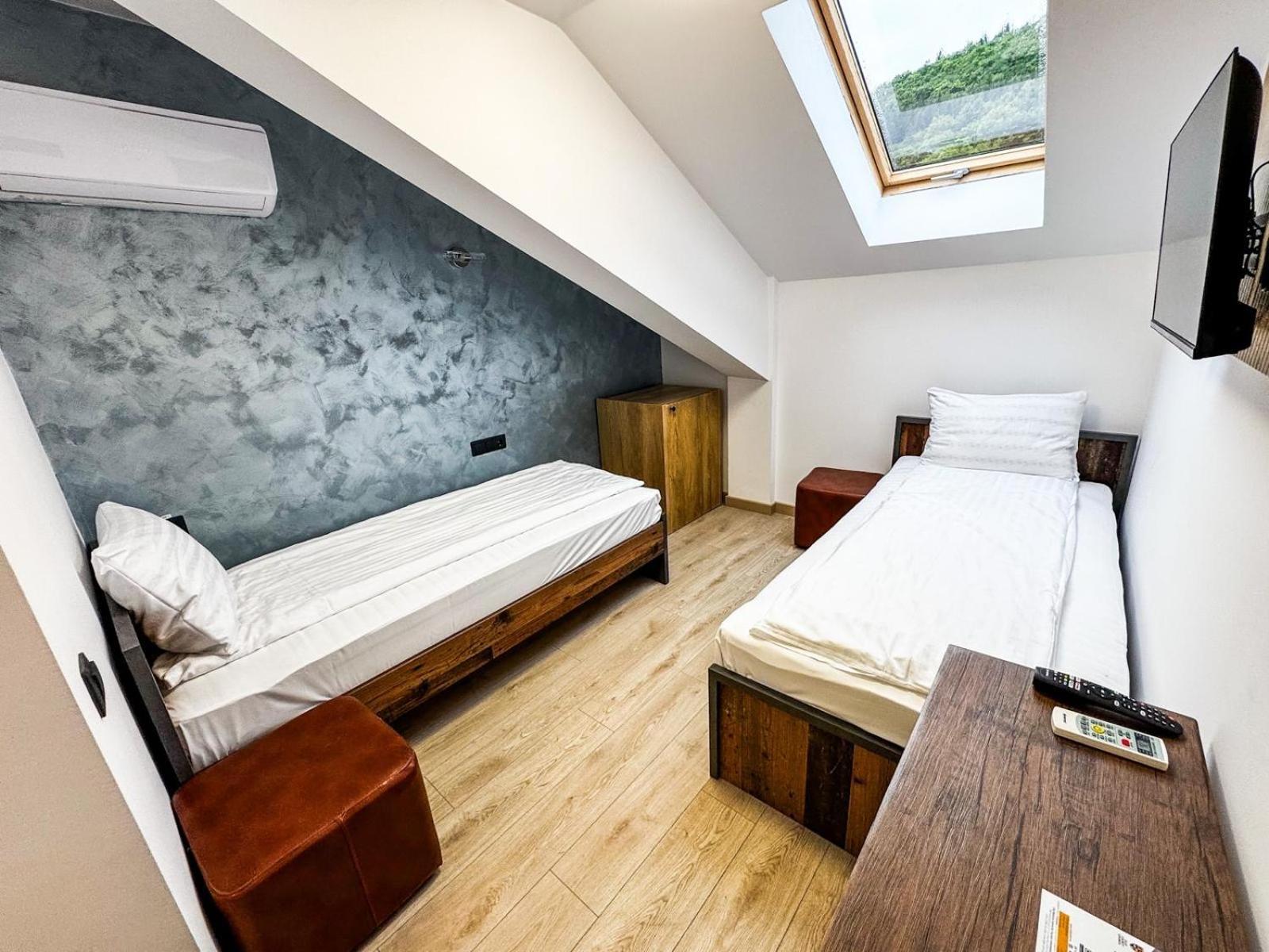 Motel Dalia Gilău Екстериор снимка