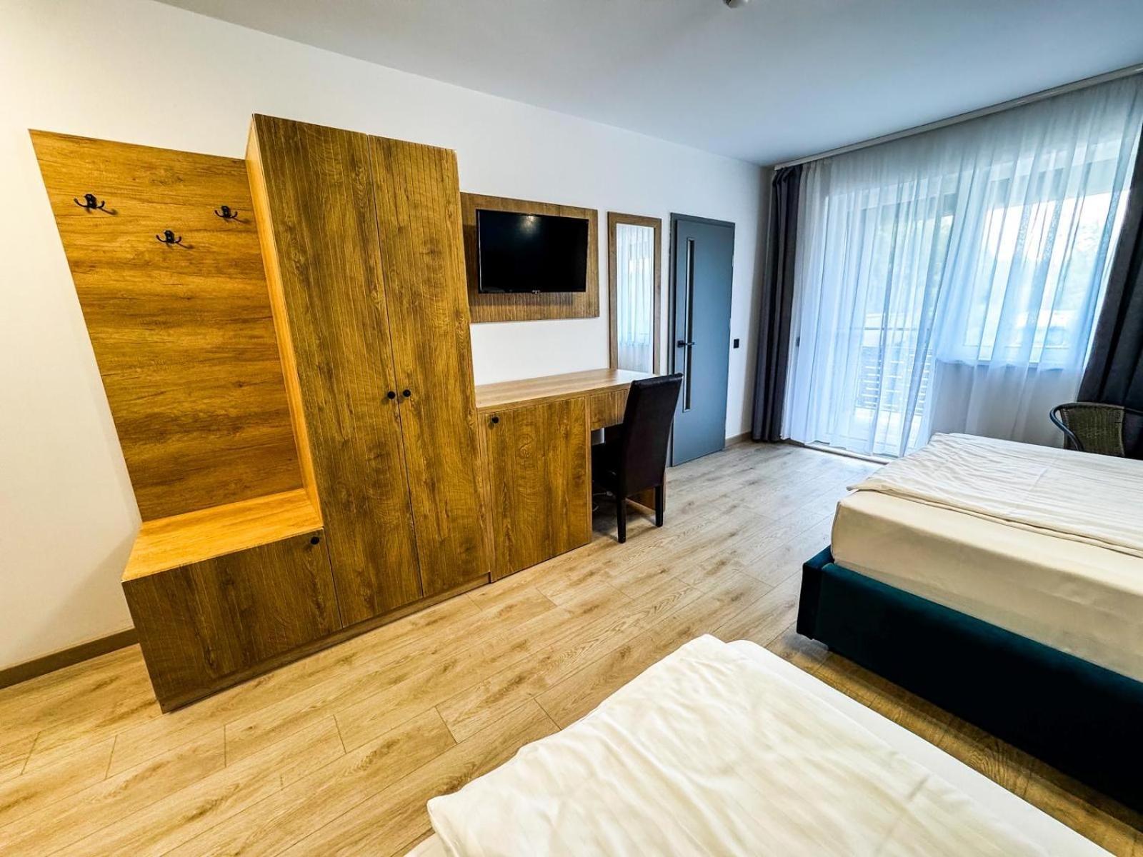 Motel Dalia Gilău Екстериор снимка