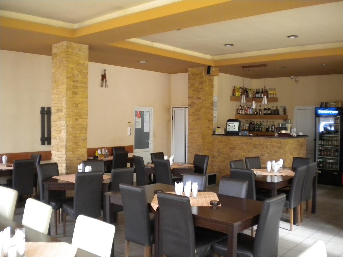Motel Dalia Gilău Екстериор снимка