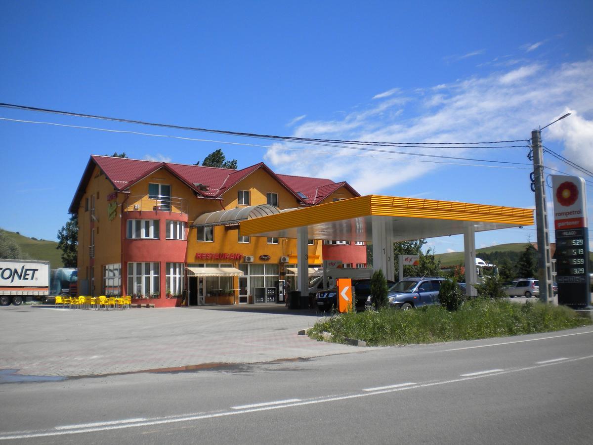 Motel Dalia Gilău Екстериор снимка