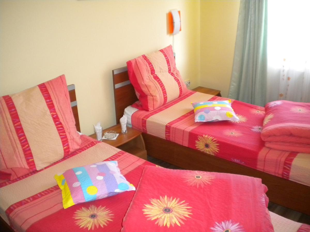 Motel Dalia Gilău Екстериор снимка